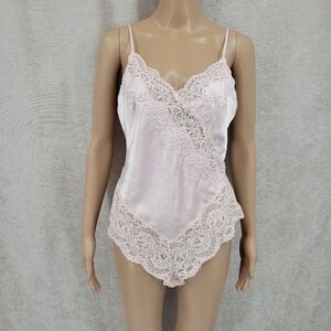 Jewels Vintage Light Pink Lace Bodysuit Teddy Negligee Coquettegirl Small